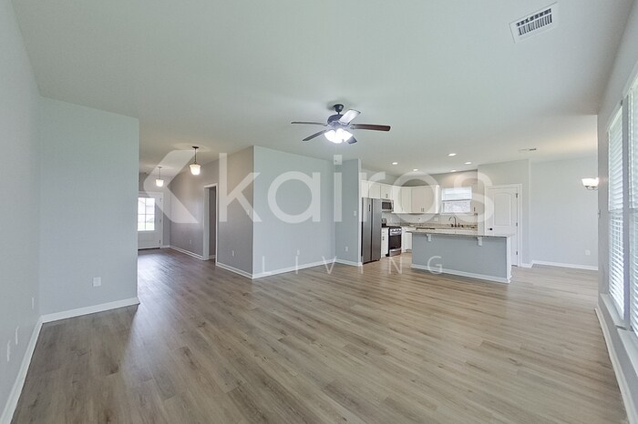 Building Photo - 109 Alpine Meadows Ln