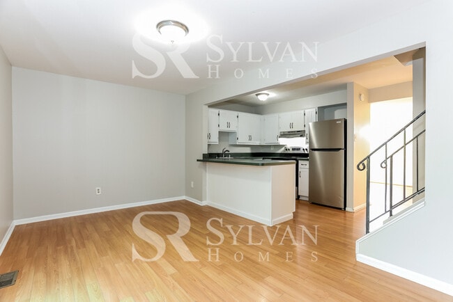 Building Photo - Life Just Got Better!