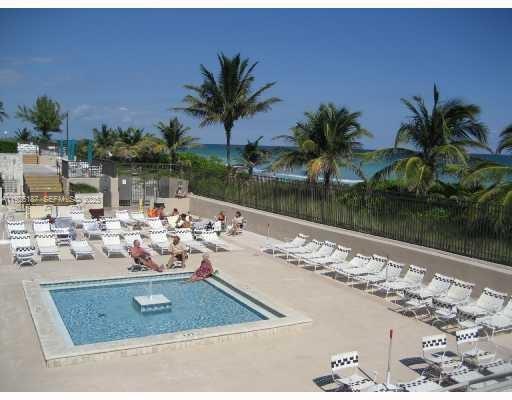 Building Photo - 1980 S Ocean Dr