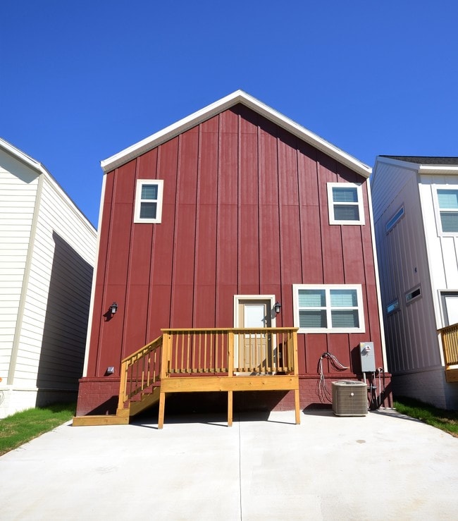 Building Photo - 2019 S Florida Way