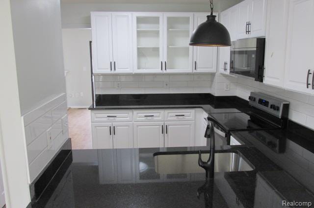 Building Photo - 6362 Richard Run W