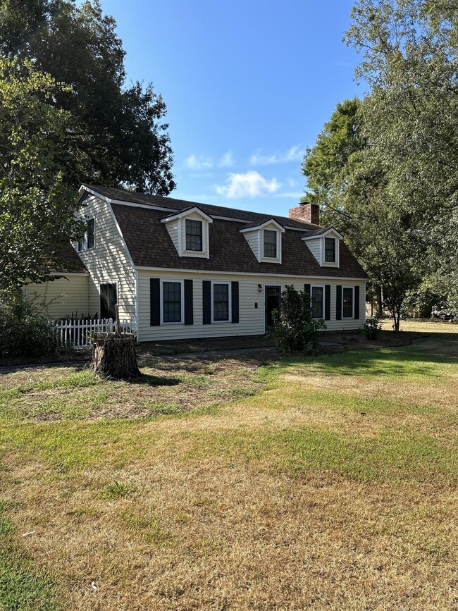 Building Photo - 141 Turtledove Dr