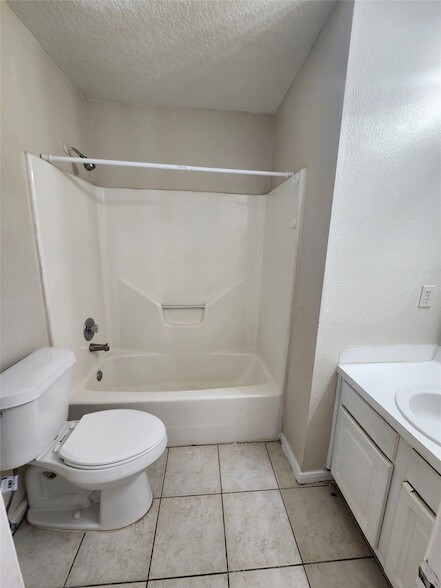 Building Photo - 19722 Ridge Falls Ct