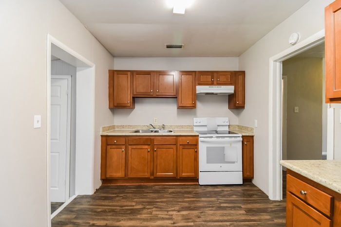 Building Photo - 2844 Myra St