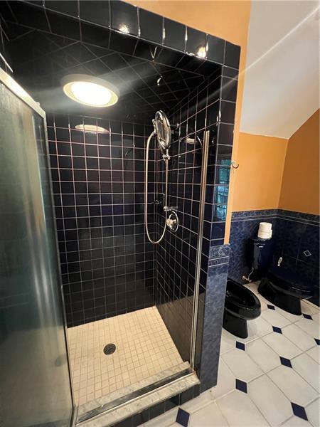 Building Photo - 127 Westland Dr