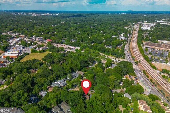 Building Photo - 242 Haralson Ave NE