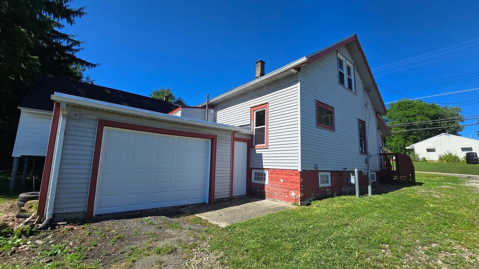 Building Photo - 537 Woodville Rd