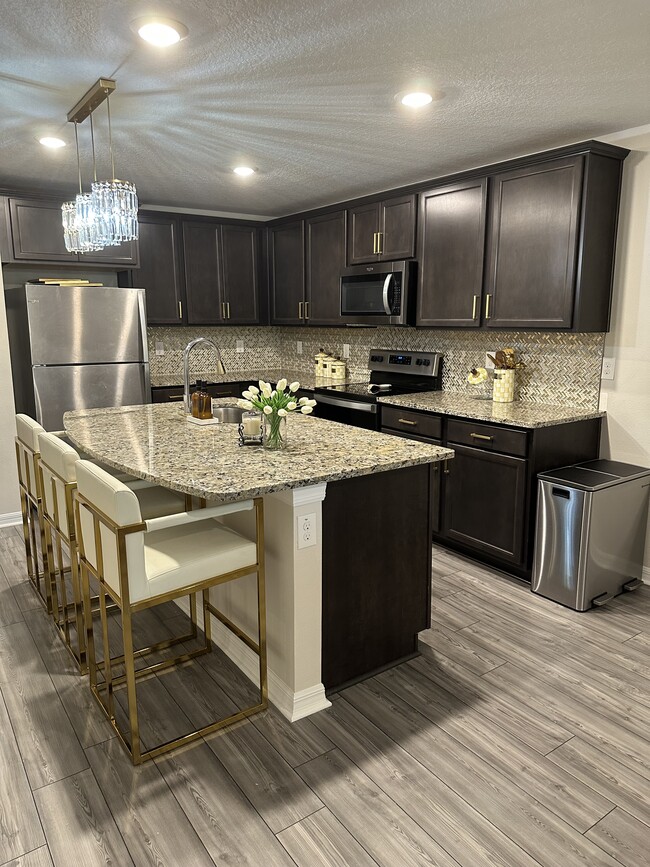 Building Photo - 8997 Southern Charm Cir