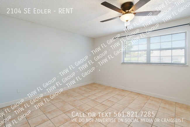 Building Photo - 2104 SE Edler-RENT