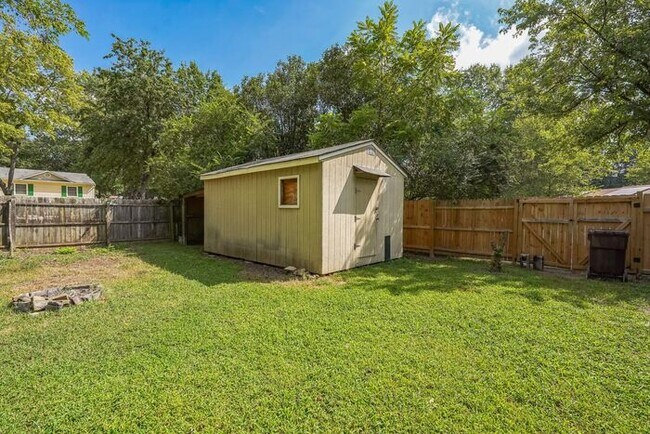 Building Photo - 12413 Windermere Ln