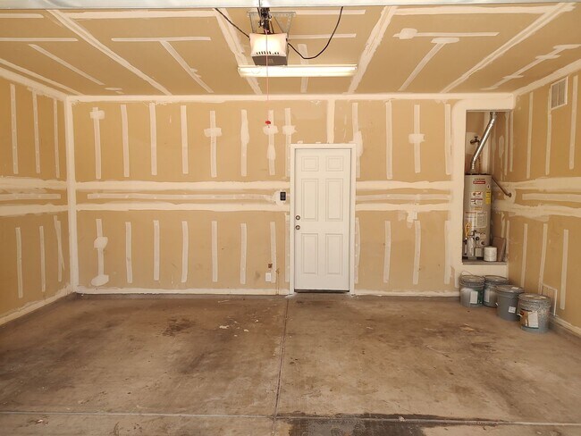 Building Photo - 18768 S Avenida Rio Veloz