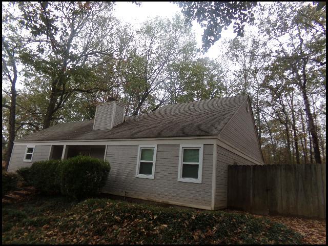 Building Photo - 119 Pin Oak Cove
