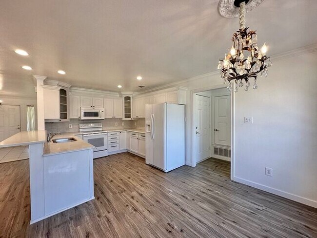 Building Photo - Tour Today! 3/2/2 On 1 Acre in Brownsboro!