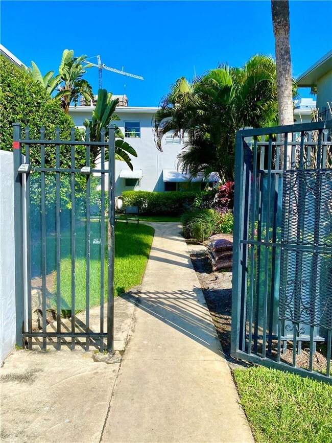 Building Photo - 508 Antioch Ave