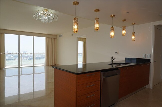 Building Photo - 50 Biscayne Blvd