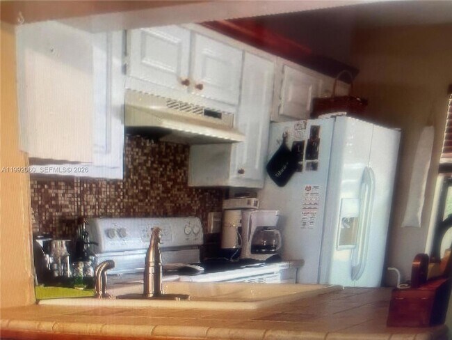 Building Photo - 730 NW 106th Terrace