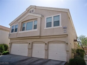 Building Photo - 9329 Square Dance Pl