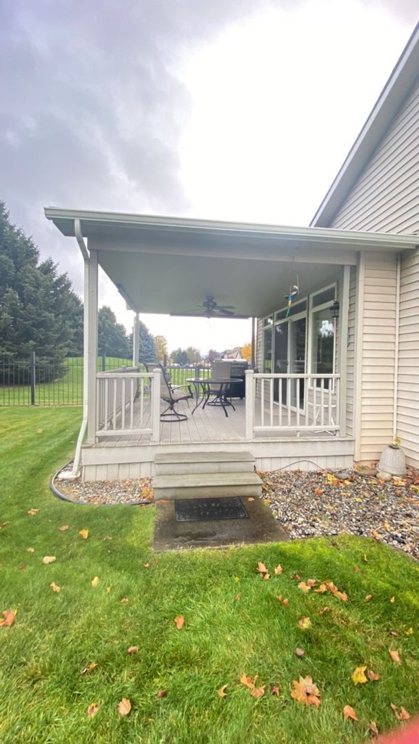 Building Photo - Cozy Home in a Gated Community!