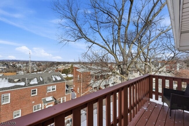 Building Photo - 243 Newark Ave