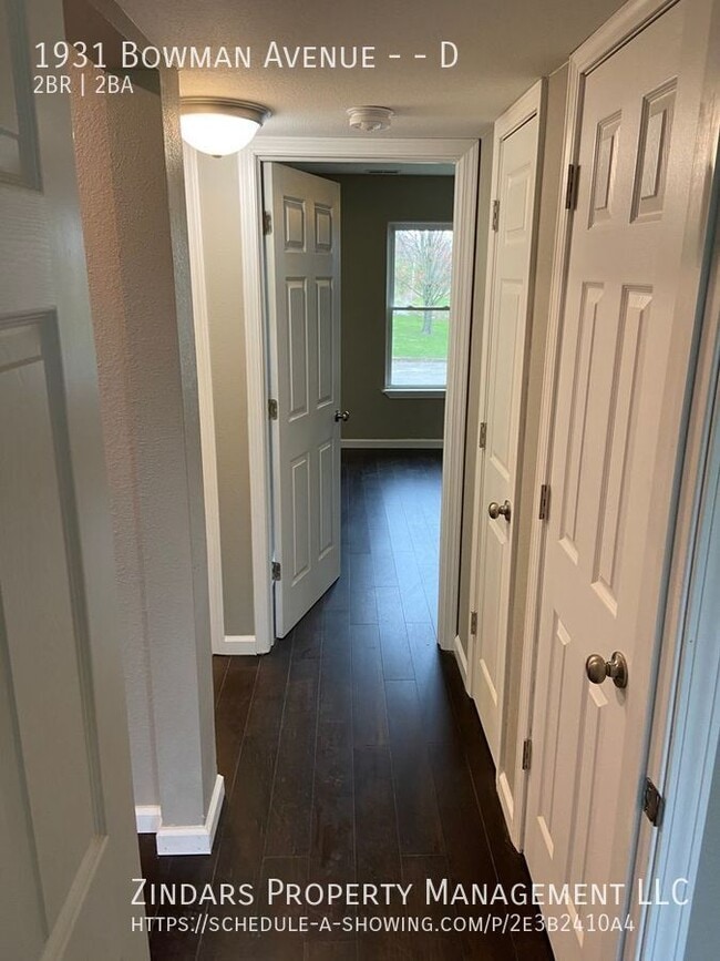 Building Photo - 1931 N Bowman Ave