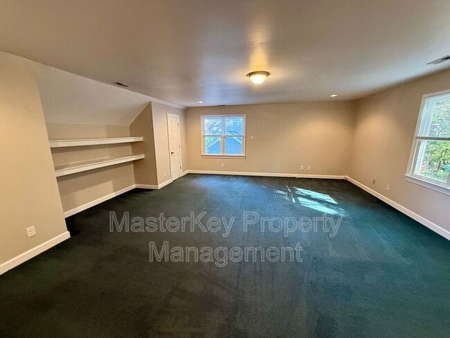 Building Photo - 306 Cary Pines Dr