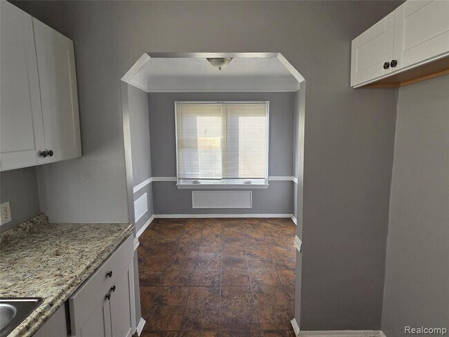 Building Photo - 19496 Braile St