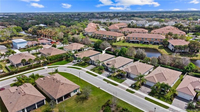 Building Photo - 7461 SW Harbor Cove Dr