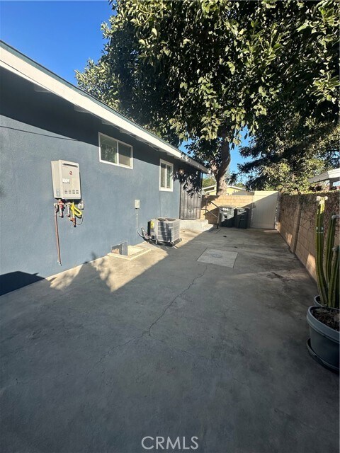 Building Photo - 514 E Chalynn Cir
