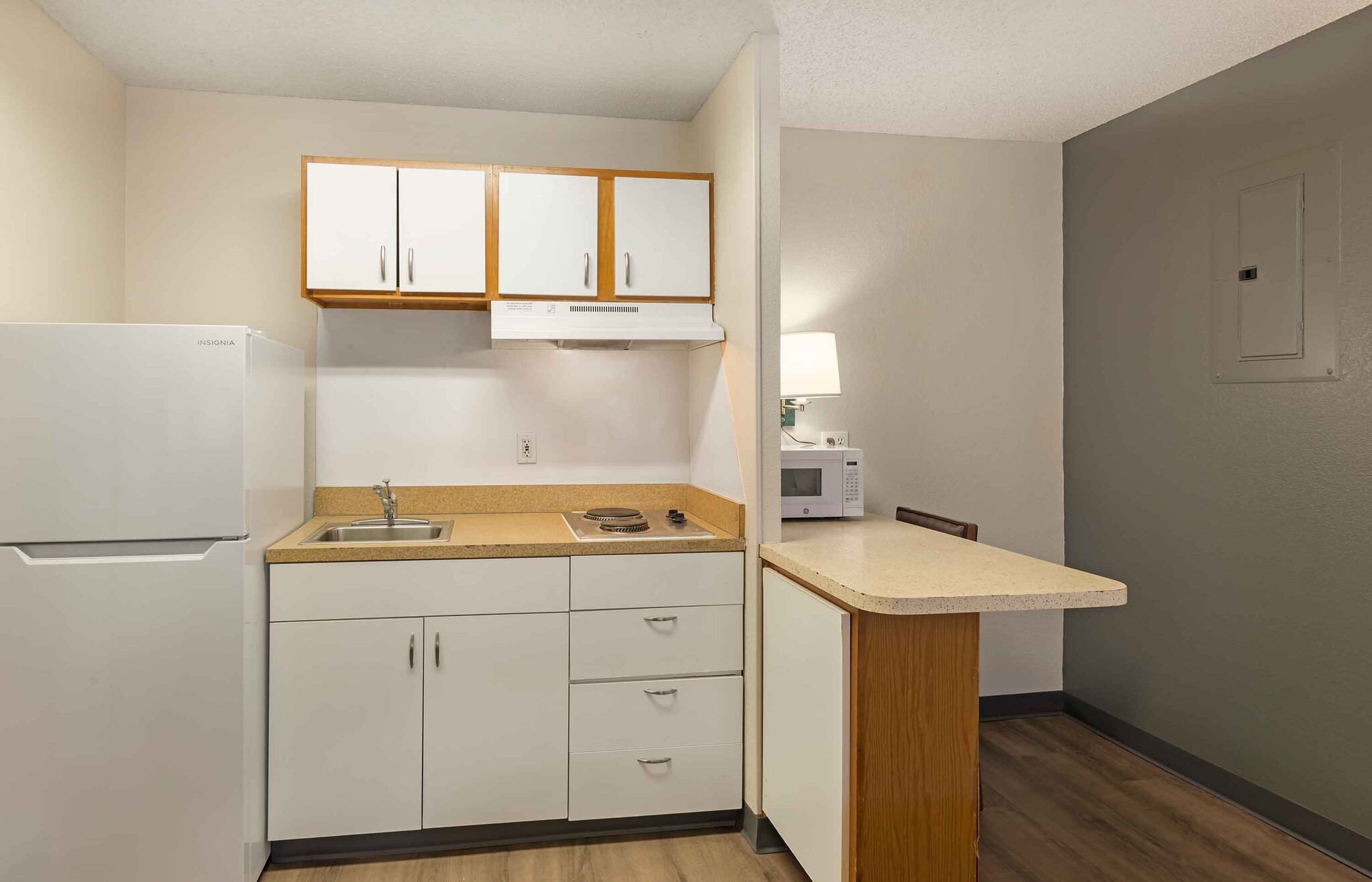 Building Photo - Furnished Studio-Denver - Cherry Creek