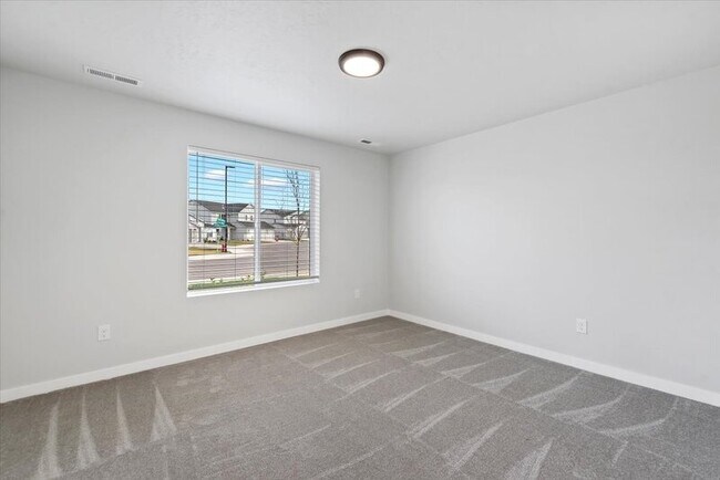 Building Photo - 2869 N Arroyo Vis Wy