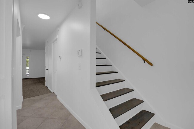 Building Photo - 301 Harbor Heights Dr