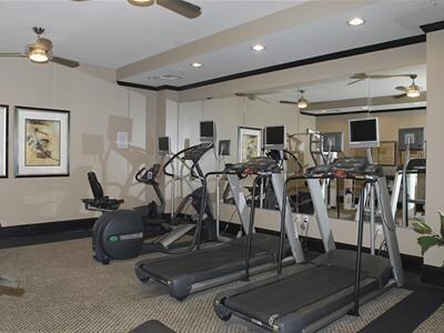 Building Photo - 1111 25th St NW