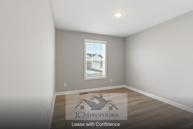 Building Photo - 113 Lambert Fld