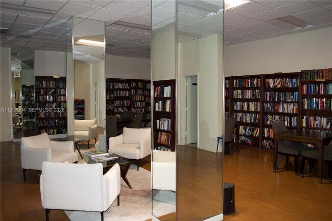 Building Photo - 1370 S Ocean Blvd