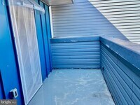 Building Photo - 5334 Cedar Ave