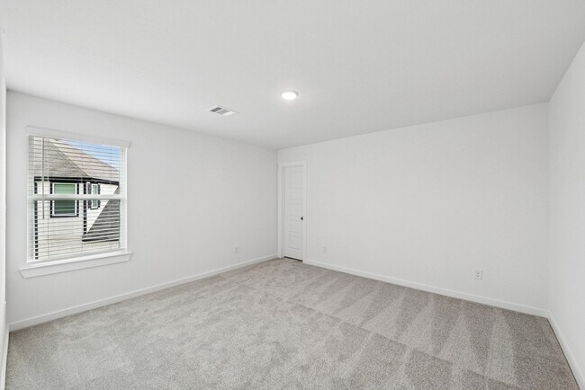 Building Photo - 5847 Sunrise Btm Ln