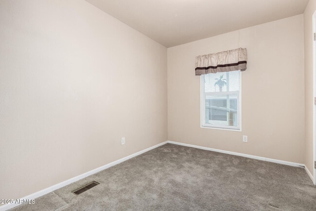 Building Photo - 2650 W Union Hills Dr