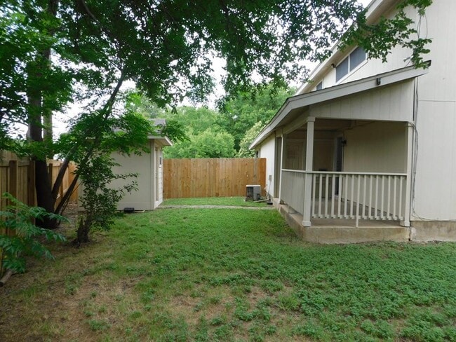 Building Photo - 8208 Hood Cir