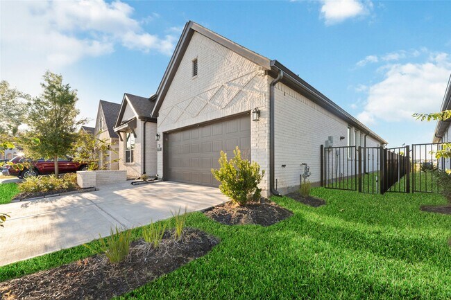 Building Photo - 21738 Meridian Duskywing Dr