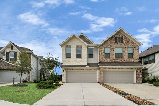 Building Photo - 9762 Soto St