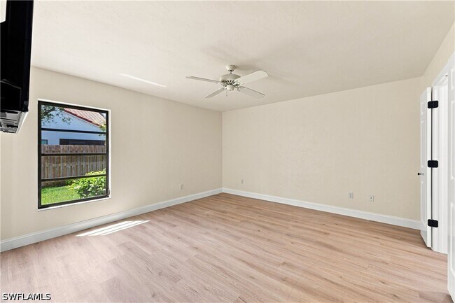 Building Photo - 857 Reef Point Cir