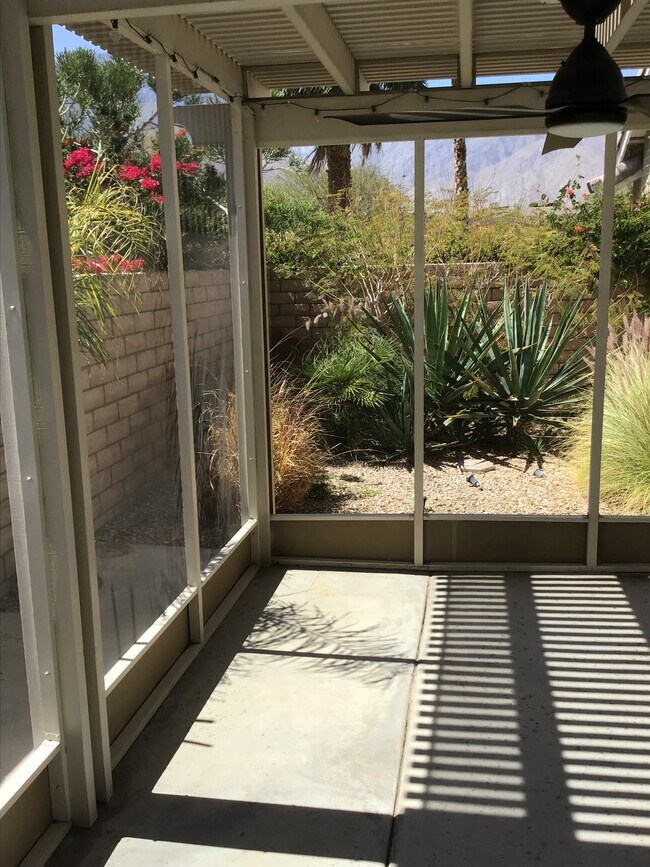 Building Photo - 2220 N Paseo de Anza