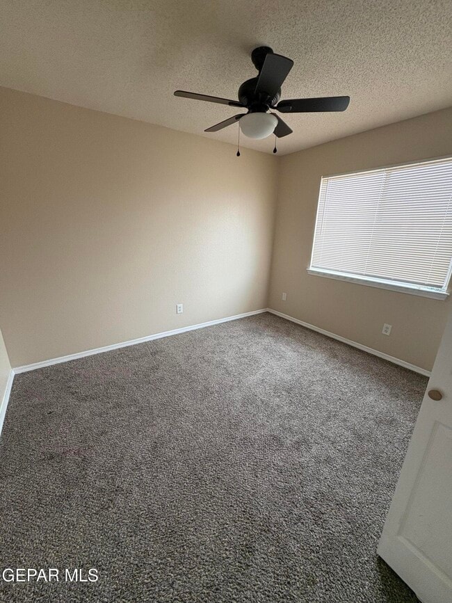 Building Photo - 12625 Tierra Tigre Ave