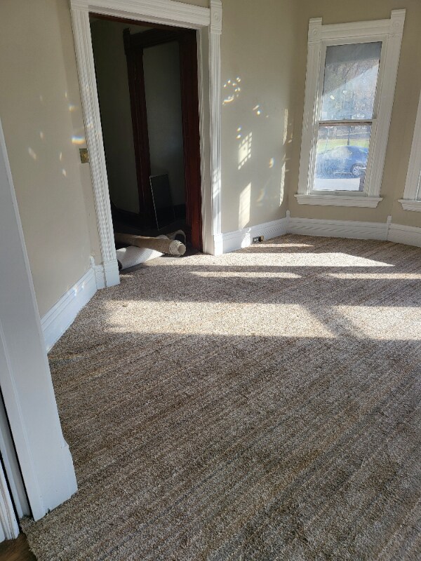 Building Photo - 1405 7th Ave