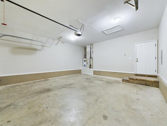 Building Photo - 143 Creve Core Dr