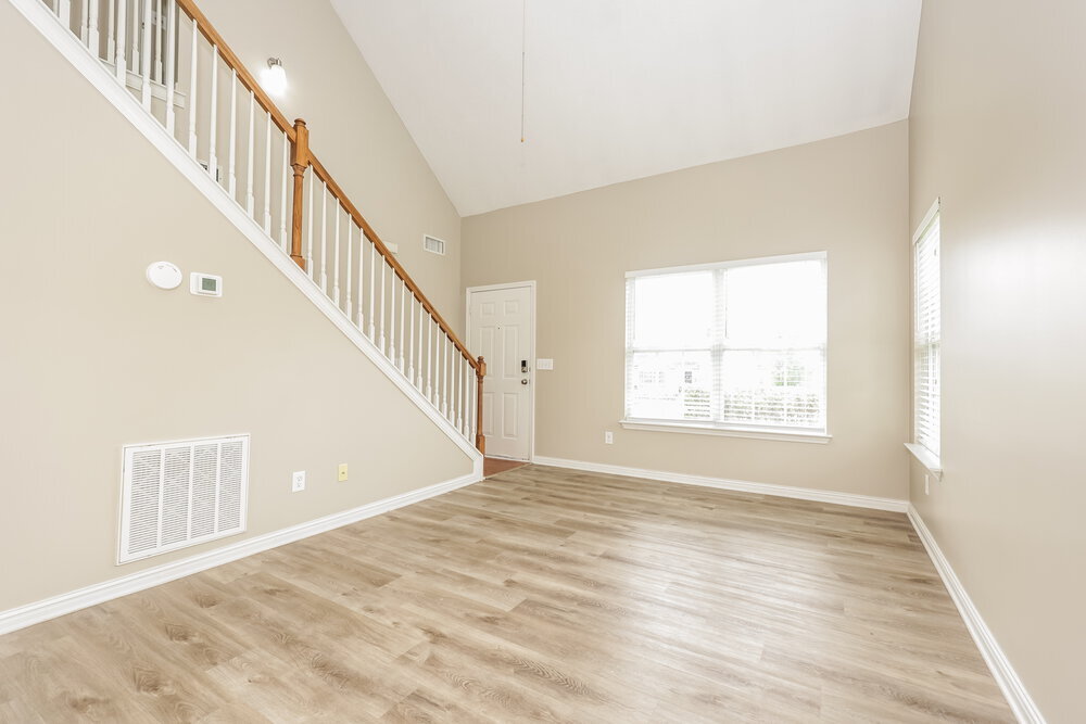 Building Photo - 612 Mable Dr