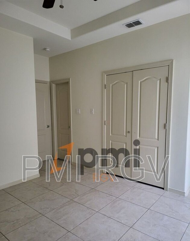 Building Photo - 403 N Lotto Ln