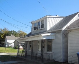 Building Photo - 308 E Church St