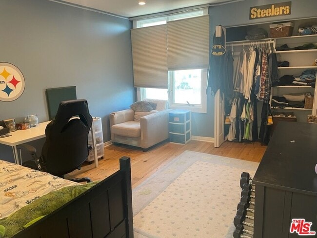 Building Photo - 1128 22nd St