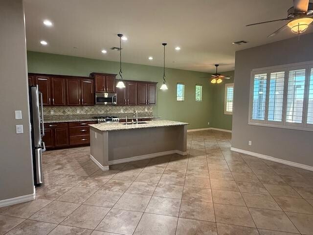 Building Photo - 5703 S Parkcrest St